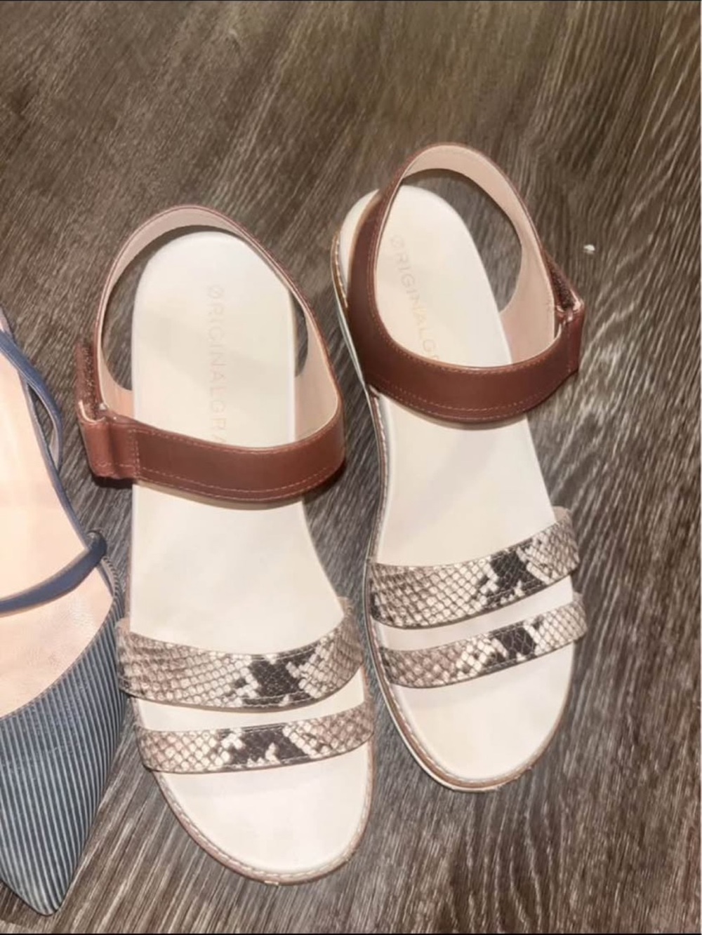 Cole haan snake skin brown platform sandles